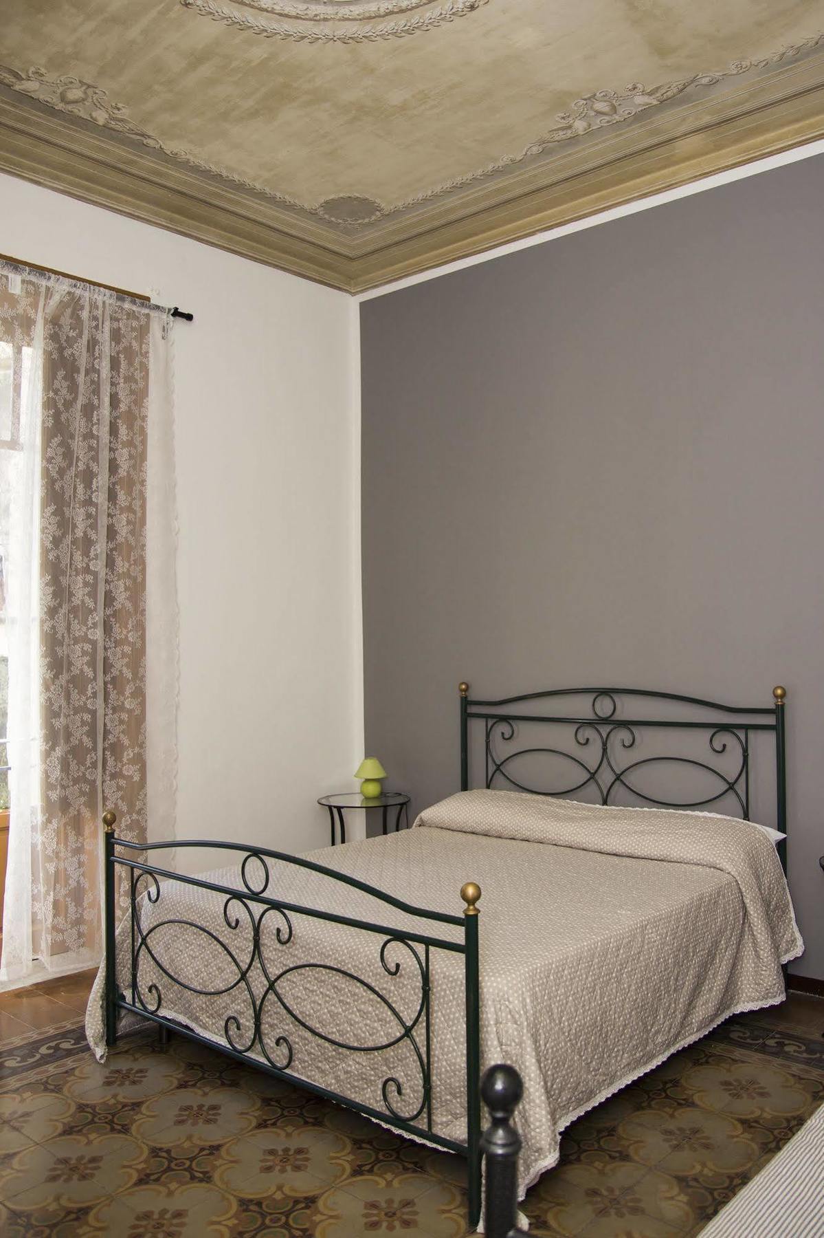 パレルモ Residenza Di Maggio Bed & Breakfast エクステリア 写真